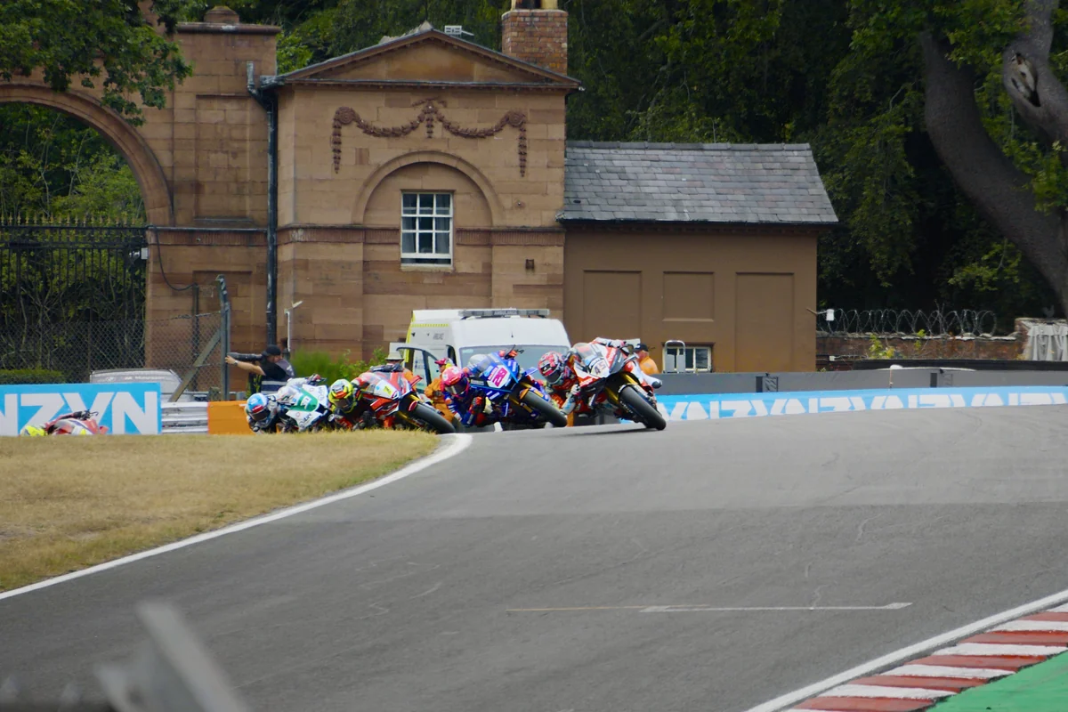 Road racing representative image