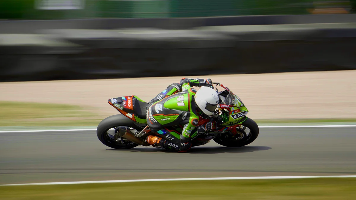 Road racing representative image