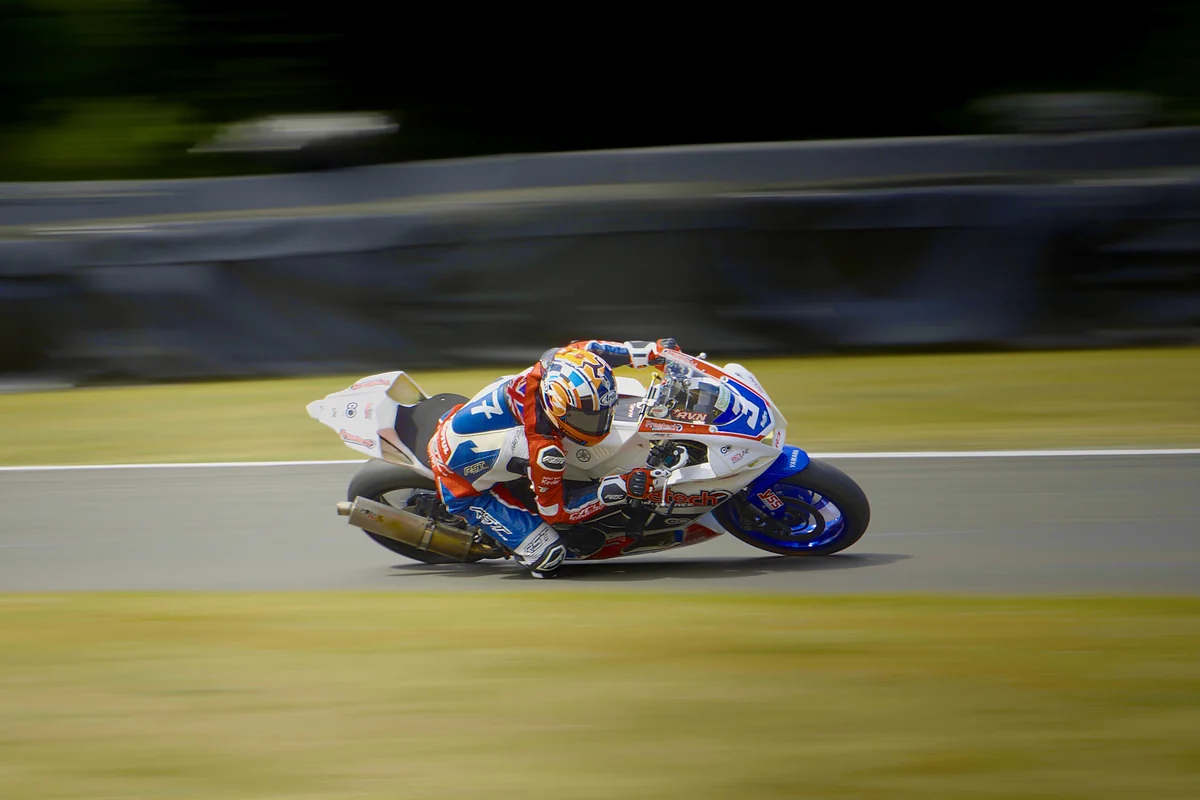 Road racing representative image